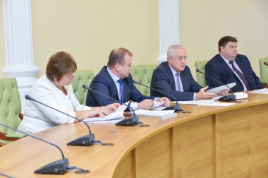 Депутаты Большого Подольска утвердили Устав, бюджет и структуру администрации