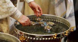Праздничные богослужения с Великим чином освящения воды пройдут в храмах Большого Подольска 18 и 19 января